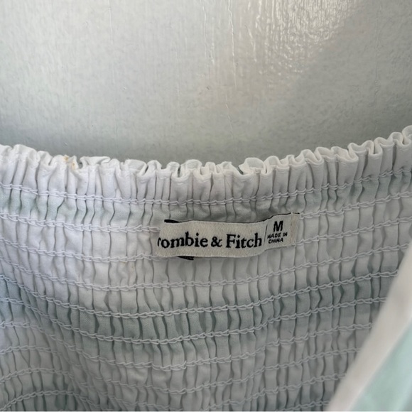 Abercrombie & Fitch puff sleeve midi dress in green and white stripe, Size M - Picture 4 of 4